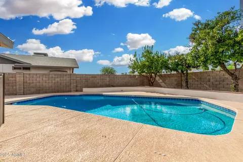 Exterior - 1862 E Tulane Dr, Tempe, AZ 85283 photo 3 of 7