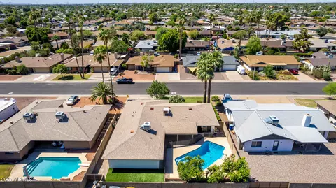View/Area - 1862 E Tulane Dr, Tempe, AZ 85283 photo 6 of 7