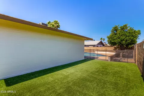 Exterior - 1862 E Tulane Dr, Tempe, AZ 85283 photo 5 of 7