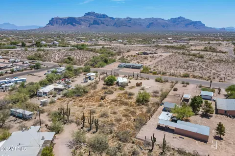 2306 S Cortez Rd, Apache Junction, AZ 85119 photo 2