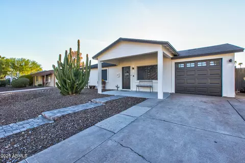 13614 N 38th Pl, Phoenix, AZ 85032