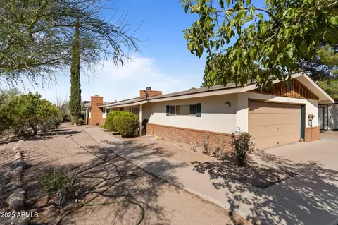 1455 W Kenrick Dr, Wickenburg, AZ 85390