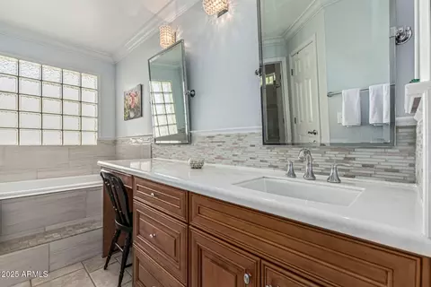 Bath - 3054 E Norwood St, Mesa, AZ 85213 photo 2 of 4