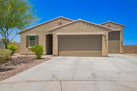4654 W Suncup Dr, San Tan Valley, AZ 85142
