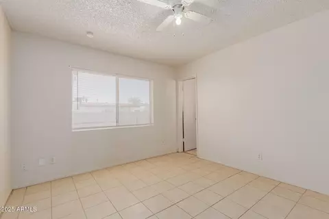 Bedroom - 5933 W Mitchell Dr, Phoenix, AZ 85033 photo 2 of 3