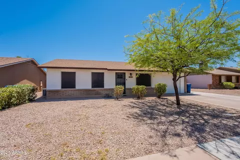 215 S 132nd St, Chandler, AZ 85225
