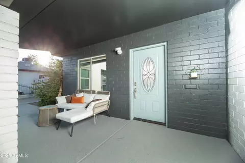 Exterior - 1512 E Cypress St, Phoenix, AZ 85006 photo 3 of 6
