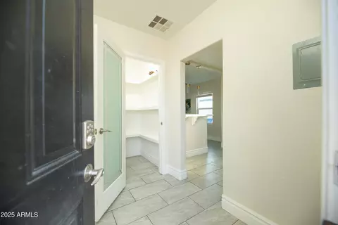 Entry Way - 1512 E Cypress St, Phoenix, AZ 85006 photo 1 of 1