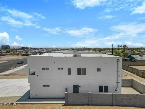 View/Area - 2559 E Broadway Rd, Phoenix, AZ 85040 photo 3 of 3