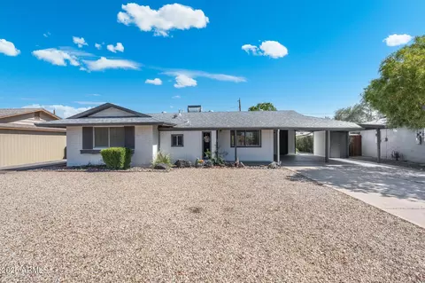 10647 W Alabama Ave, Sun City, AZ 85351