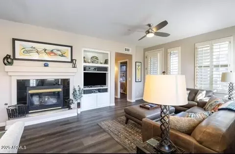 15221 N Clubgate Dr #2096, Scottsdale, AZ 85254