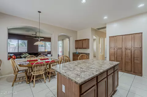 2976 E Clifton Ave, Gilbert, AZ 85295 photo 6