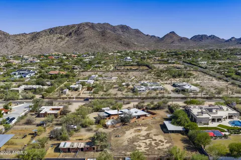 4040 E Via Estrella -- #-, Phoenix, AZ 85028 photo 4