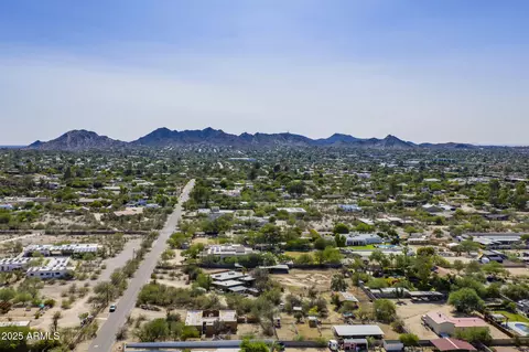 4040 E Via Estrella -- #-, Phoenix, AZ 85028 photo 11