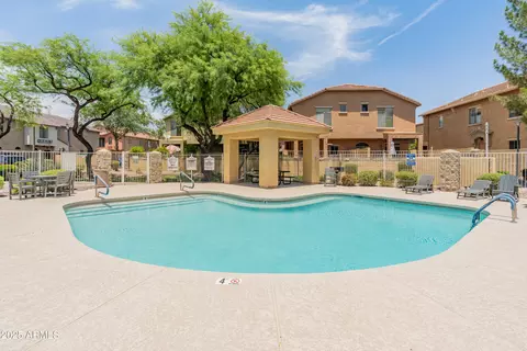 Exterior - 2150 E Bell Rd #1088, Phoenix, AZ 85022 photo 4 of 6