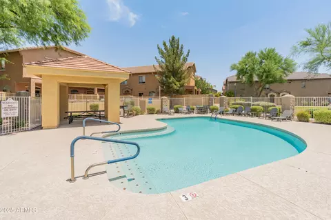 Exterior - 2150 E Bell Rd #1088, Phoenix, AZ 85022 photo 3 of 6