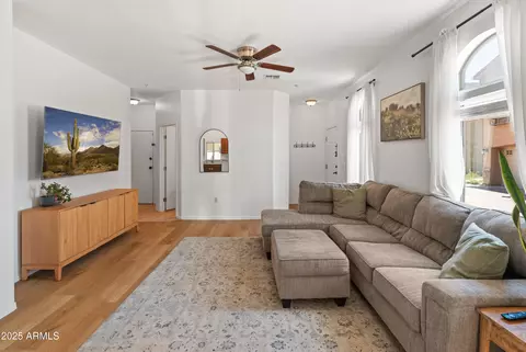 Living - 2150 E Bell Rd #1088, Phoenix, AZ 85022 photo 1 of 1