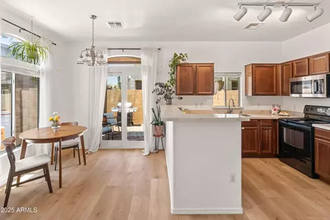 Kitchen - 2150 E Bell Rd #1088, Phoenix, AZ 85022 photo 1 of 4
