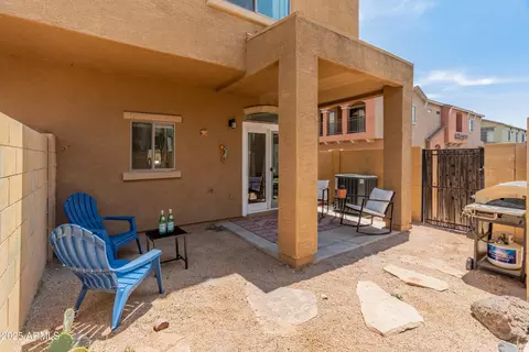 Exterior - 2150 E Bell Rd #1088, Phoenix, AZ 85022 photo 2 of 6