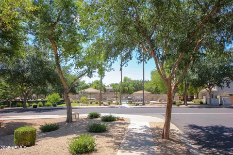 Exterior - 4250 E Gail Dr, Gilbert, AZ 85296 photo 6 of 7