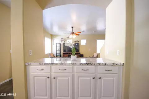 Kitchen - 4250 E Gail Dr, Gilbert, AZ 85296 photo 2 of 2