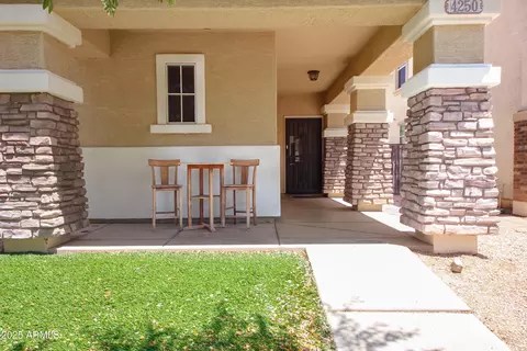 Exterior - 4250 E Gail Dr, Gilbert, AZ 85296 photo 2 of 7