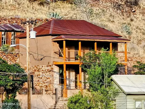 83 Ok St, Bisbee, AZ 85603