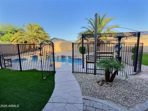 Other - 7313 S 25th Dr S, Phoenix, AZ 85041 photo 6 of 8