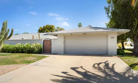 12826 W Maplewood Dr, Sun City West, AZ 85375