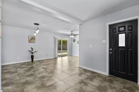 6807 N 37th Dr, Phoenix, AZ 85019 photo 15