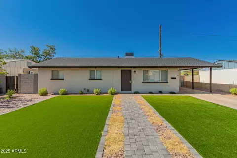 915 E Commonwealth Pl, Chandler, AZ 85225