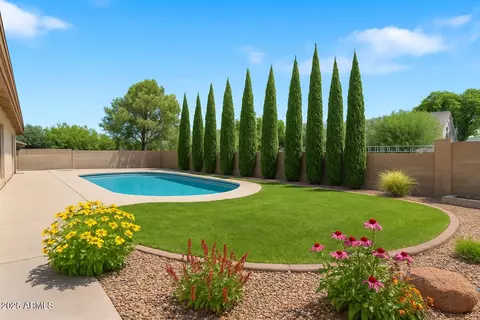 Exterior - 5015 E Shomi St, Phoenix, AZ 85044 photo 5 of 5