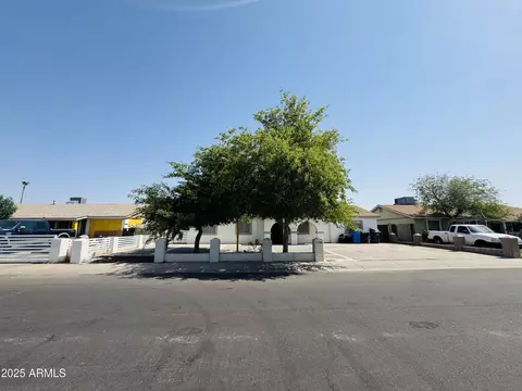 7135 W Heatherbrae Dr, Phoenix, AZ 85033