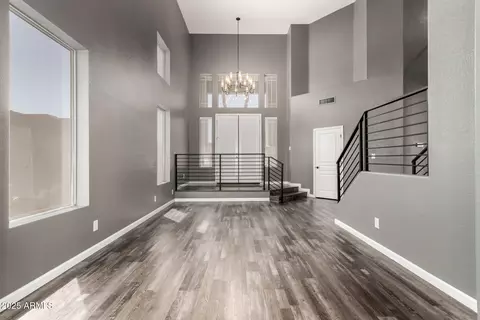 Living - 16049 S 10th Pl, Phoenix, AZ 85048 photo 3 of 14