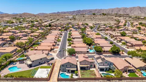 View/Area - 16049 S 10th Pl, Phoenix, AZ 85048 photo 6 of 10