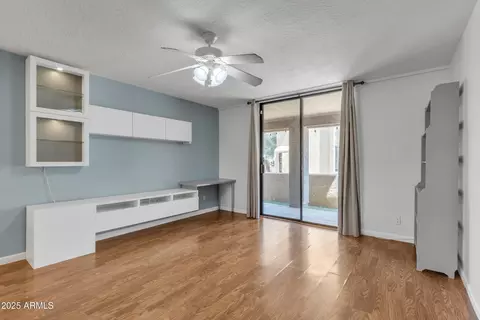 1125 E Broadway Rd #122, Tempe, AZ 85282