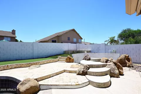 Exterior - 6023 E Scafell Cir, Mesa, AZ 85215 photo 4 of 8