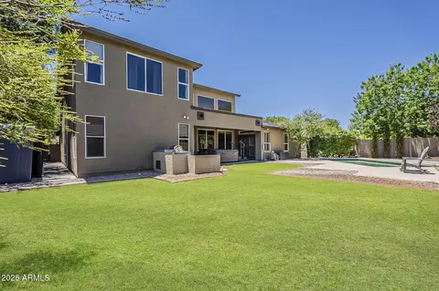Exterior - 3062 E Cullumber St, Gilbert, AZ 85234 photo 9 of 10
