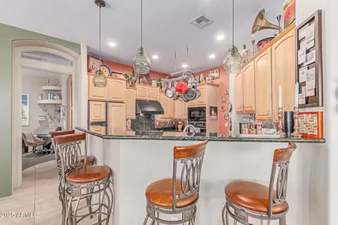 2129 E Beautiful Ln, Phoenix, AZ 85042 photo 17