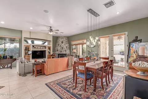 2129 E Beautiful Ln, Phoenix, AZ 85042 photo 10