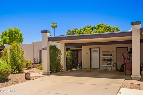 1951 E Del Sur Dr, Tempe, AZ 85283 photo 2