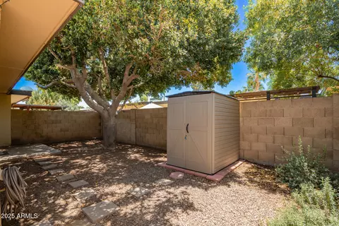 1951 E Del Sur Dr, Tempe, AZ 85283 photo 22