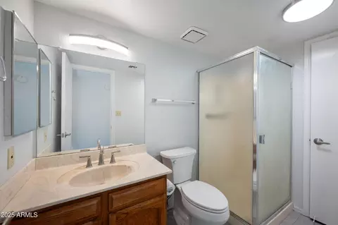 Bath - 8314 N 21st Dr #K208, Phoenix, AZ 85021 photo 1 of 2