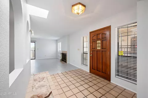 Entry Way - 8314 N 21st Dr #K208, Phoenix, AZ 85021 photo 1 of 3