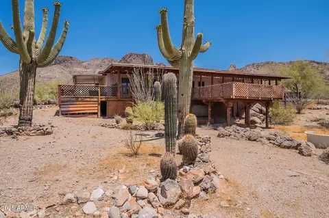 1134 W Saddle Butte St, Apache Junction, AZ 85120