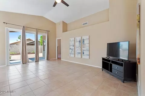 Living - 4459 E Desert Wind Dr, Phoenix, AZ 85044 photo 2 of 3