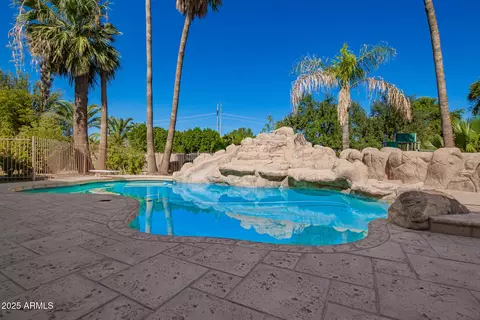 Exterior - 2558 E Page Ct, Gilbert, AZ 85234 photo 5 of 8