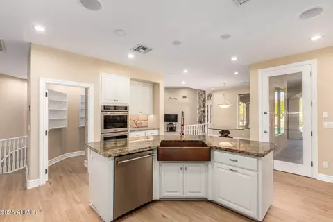 Kitchen - 2558 E Page Ct, Gilbert, AZ 85234 photo 2 of 4