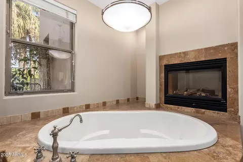 Bath - 2558 E Page Ct, Gilbert, AZ 85234 photo 2 of 3