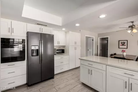 Kitchen - 533 E 7th Pl, Mesa, AZ 85203 photo 4 of 4
